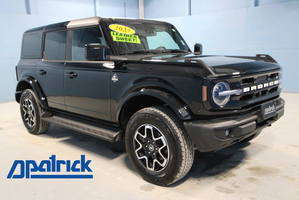 Used 2025 Ford Bronco Outer Banks image 1