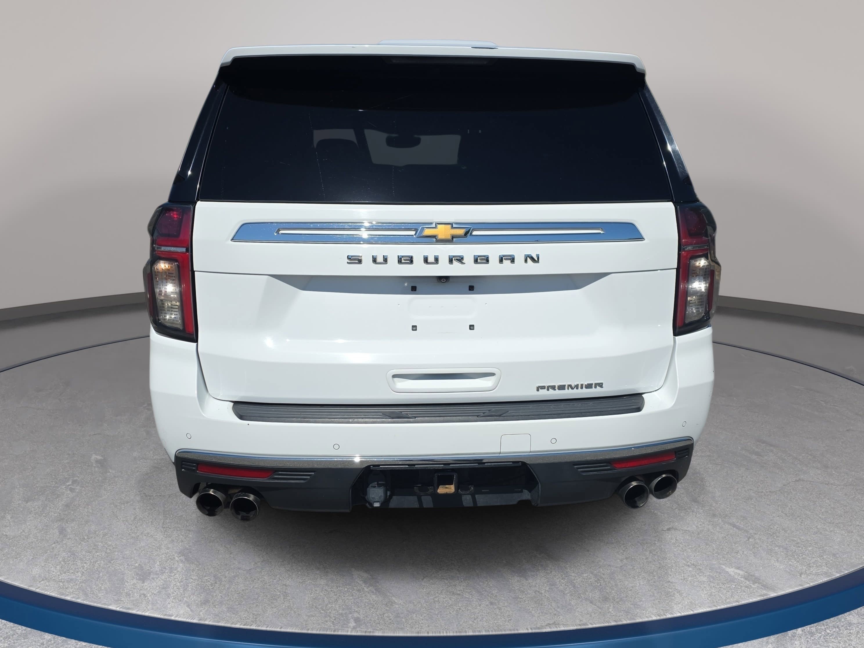 Used 2022 Chevrolet Suburban Premier image 6