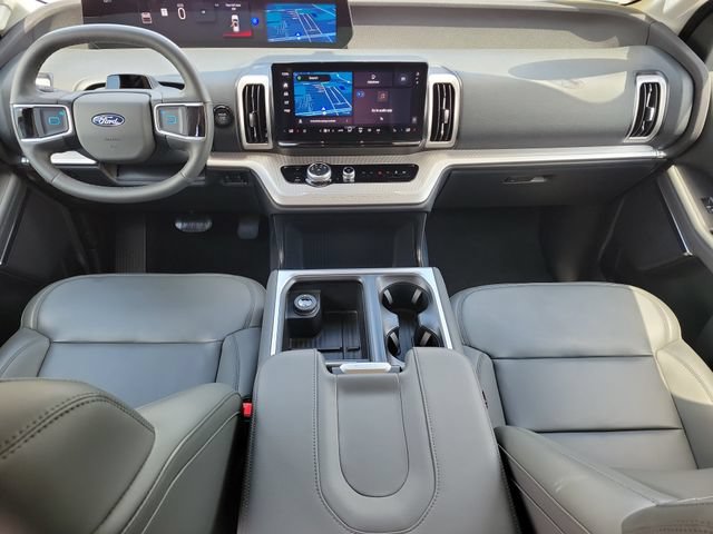 New 2026 Ford Expedition Active RWD image 8