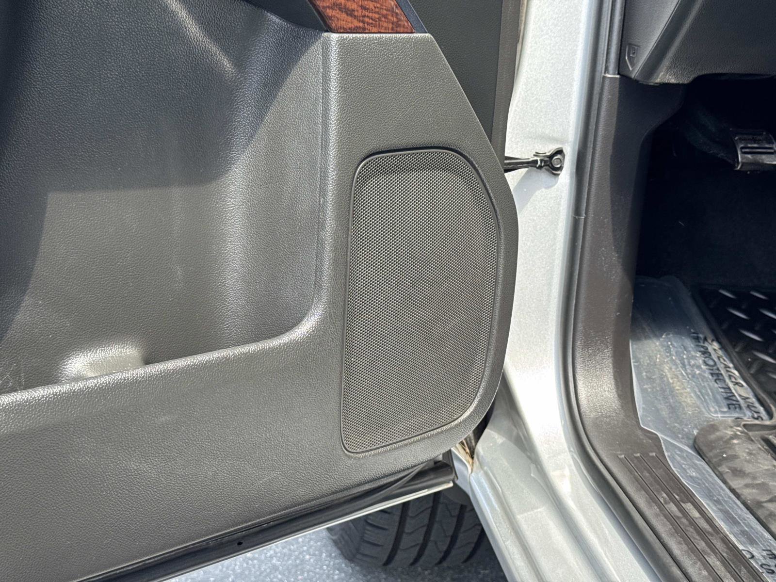 Used 2017 GMC Sierra 1500 SLE w/ SLE Value Package RWD image 19