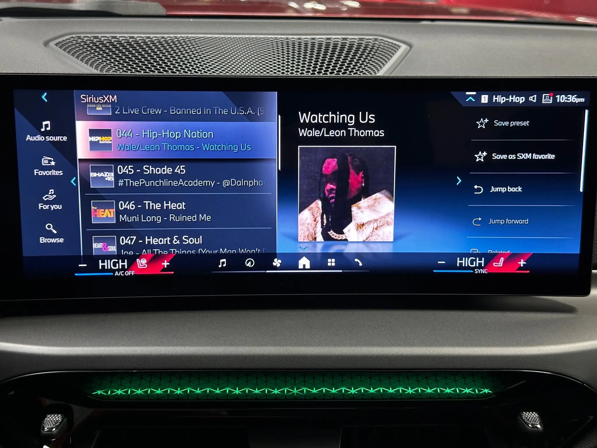 Used 2025 BMW 230i xDrive Coupe image 30