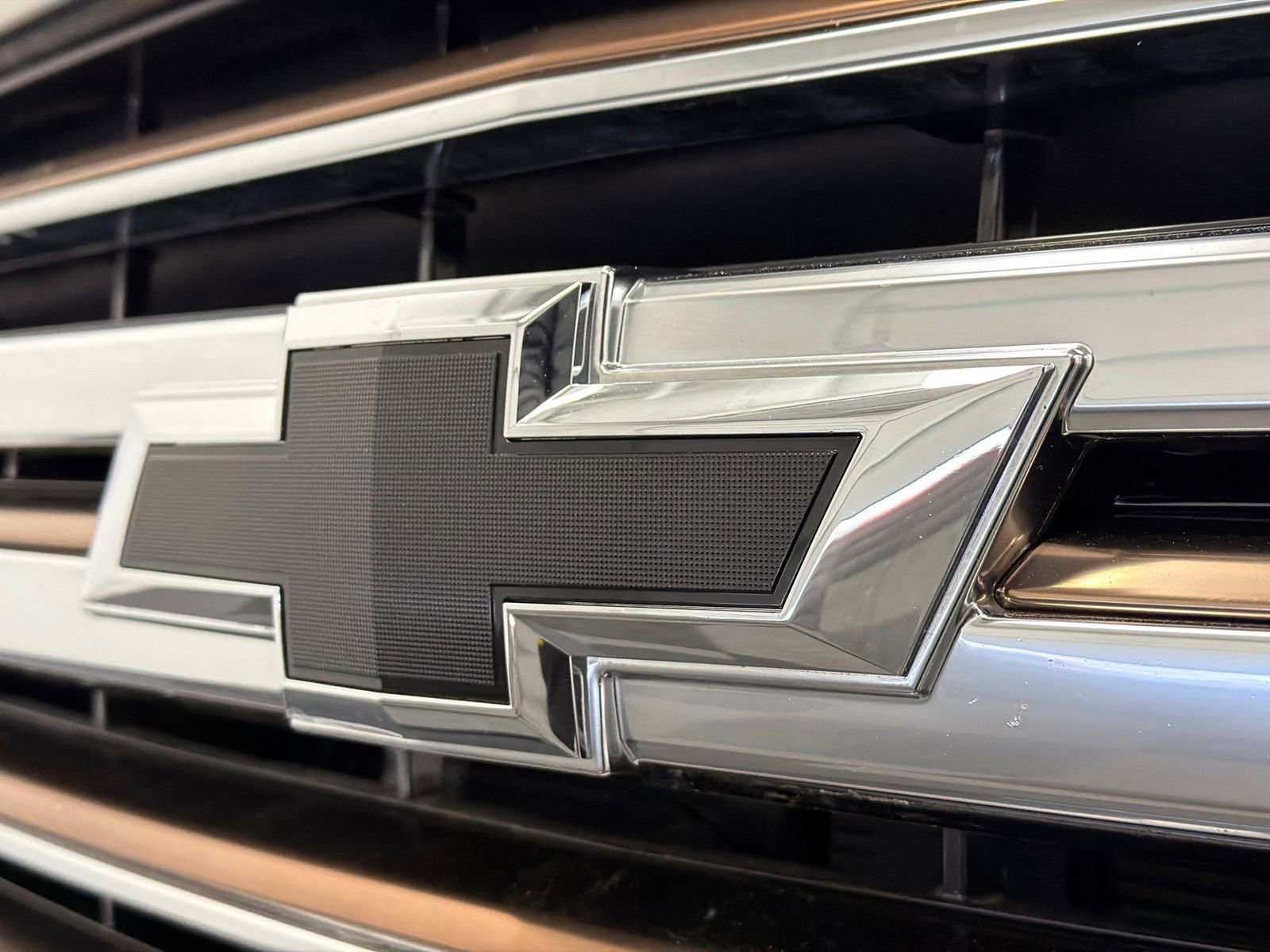 Used 2023 Chevrolet Tahoe High Country w/ Advanced Technology Package image 16