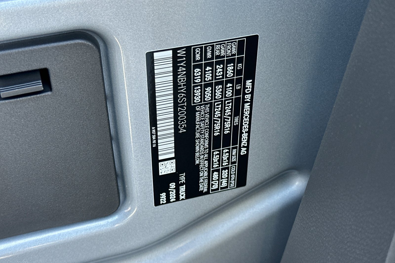 New 2025 Mercedes-Benz Sprinter 2500 image 27