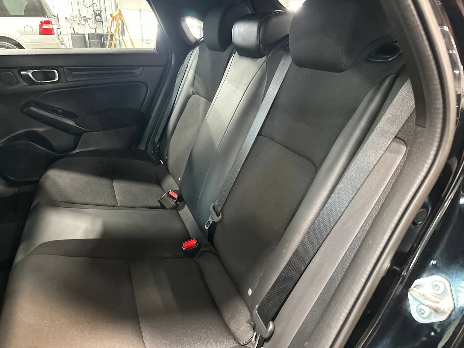 Used 2023 Honda Civic Sport image 19