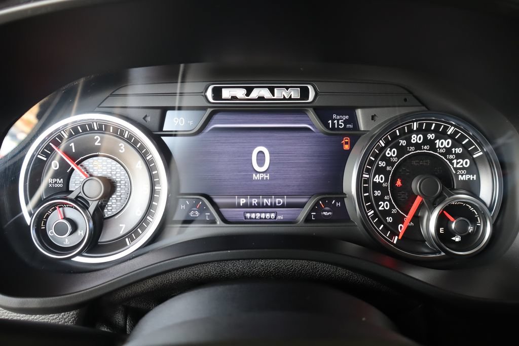 Used 2019 RAM 1500 Laramie AWD/4WD image 21