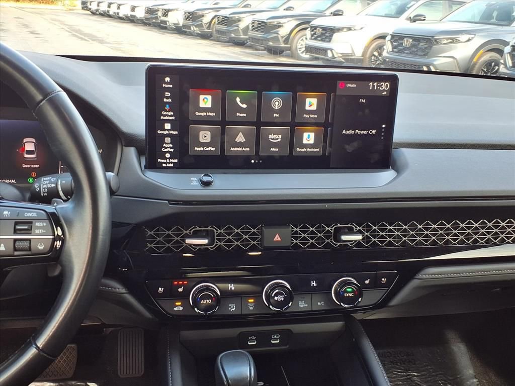 Used 2024 Honda Accord Touring image 16