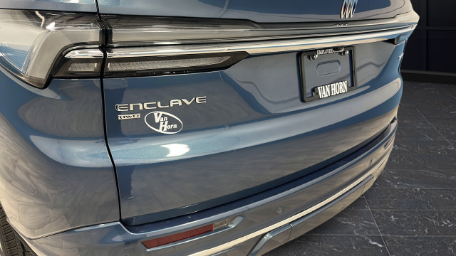 Used 2026 Buick Enclave Avenir AWD/4WD image 43