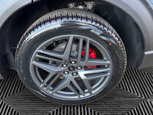 New 2026 Ford Explorer ST w/ Sun And Sound Package image 14