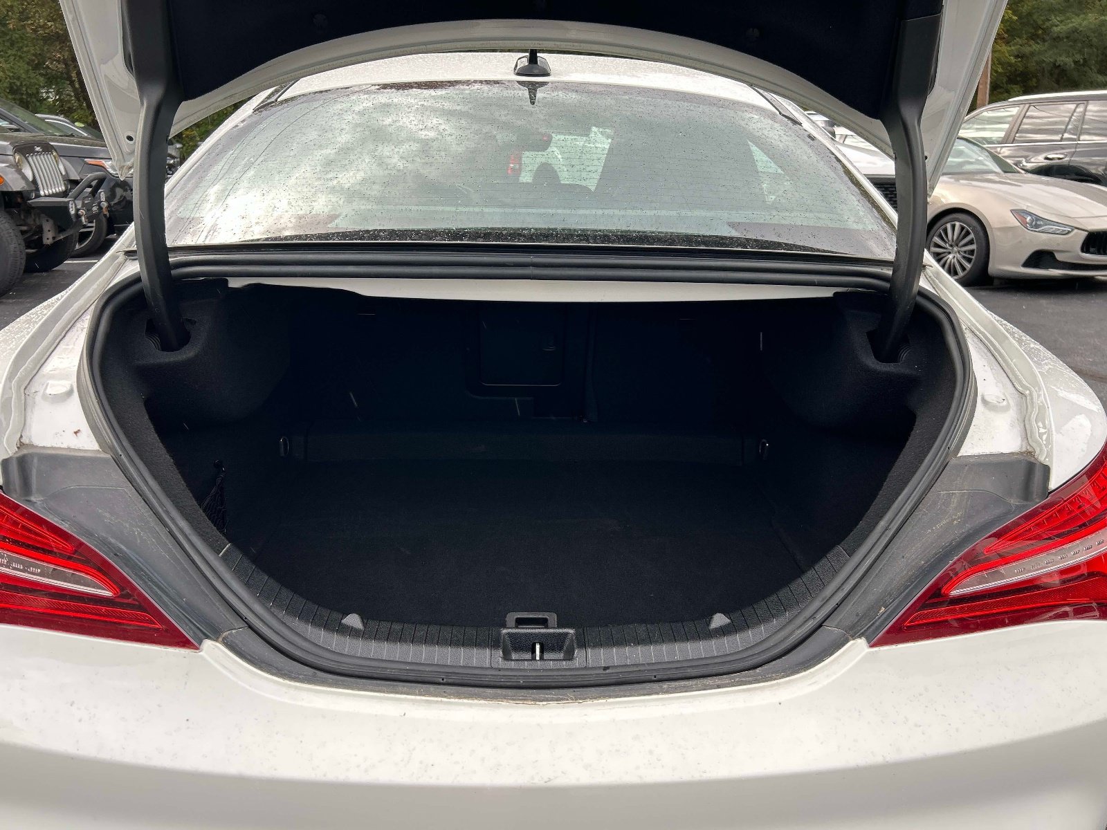 Used 2019 Mercedes-Benz CLA 250 4MATIC image 11