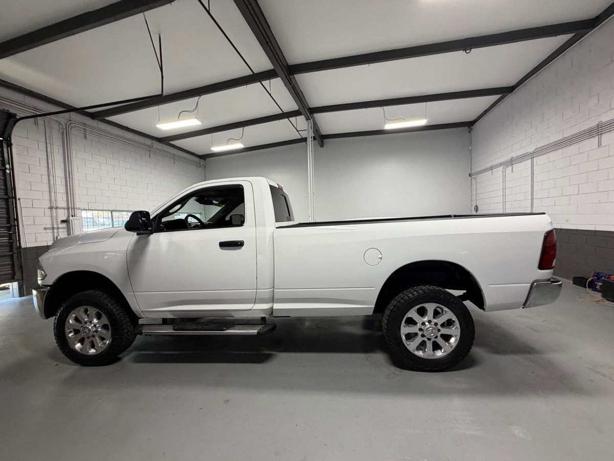 Used 2013 RAM 2500 Tradesman w/ Chrome Appearance Group AWD/4WD image 6