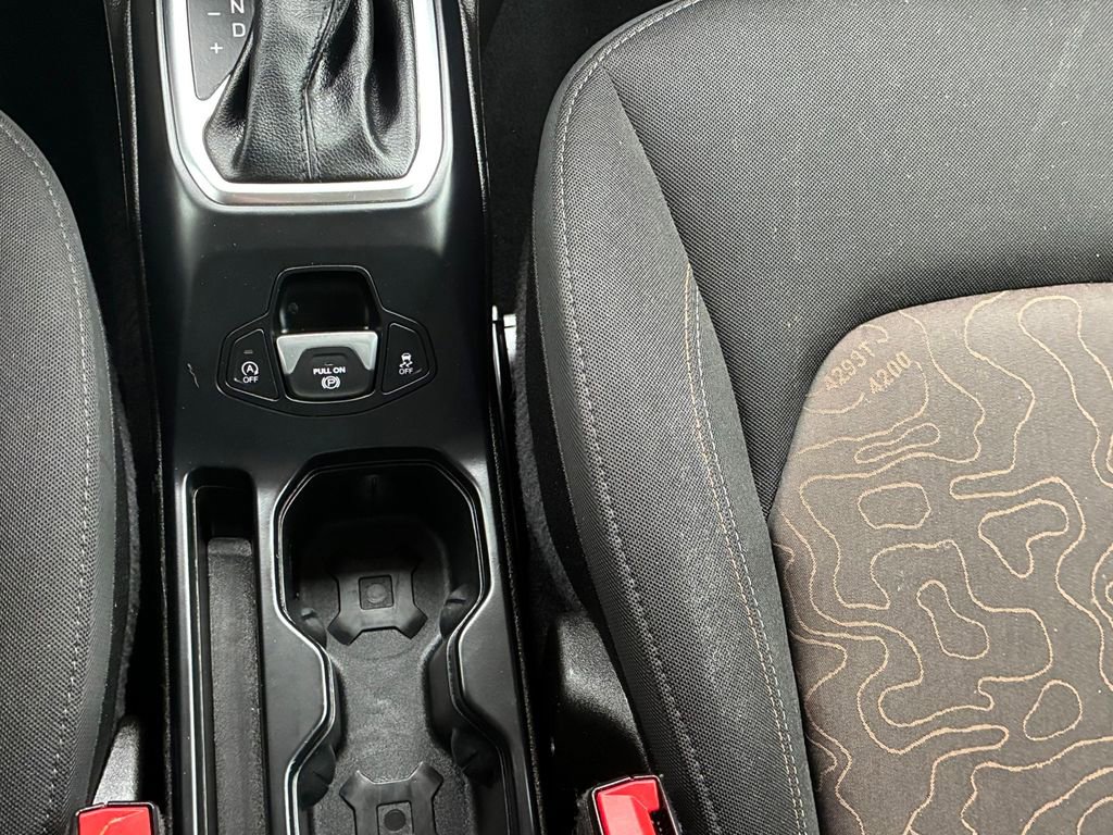 Used 2023 Jeep Renegade Latitude image 19