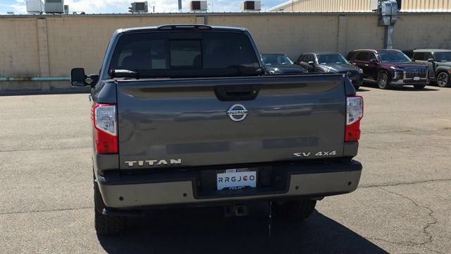Used 2021 Nissan Titan SV w/ SV Convenience Package AWD/4WD image 8