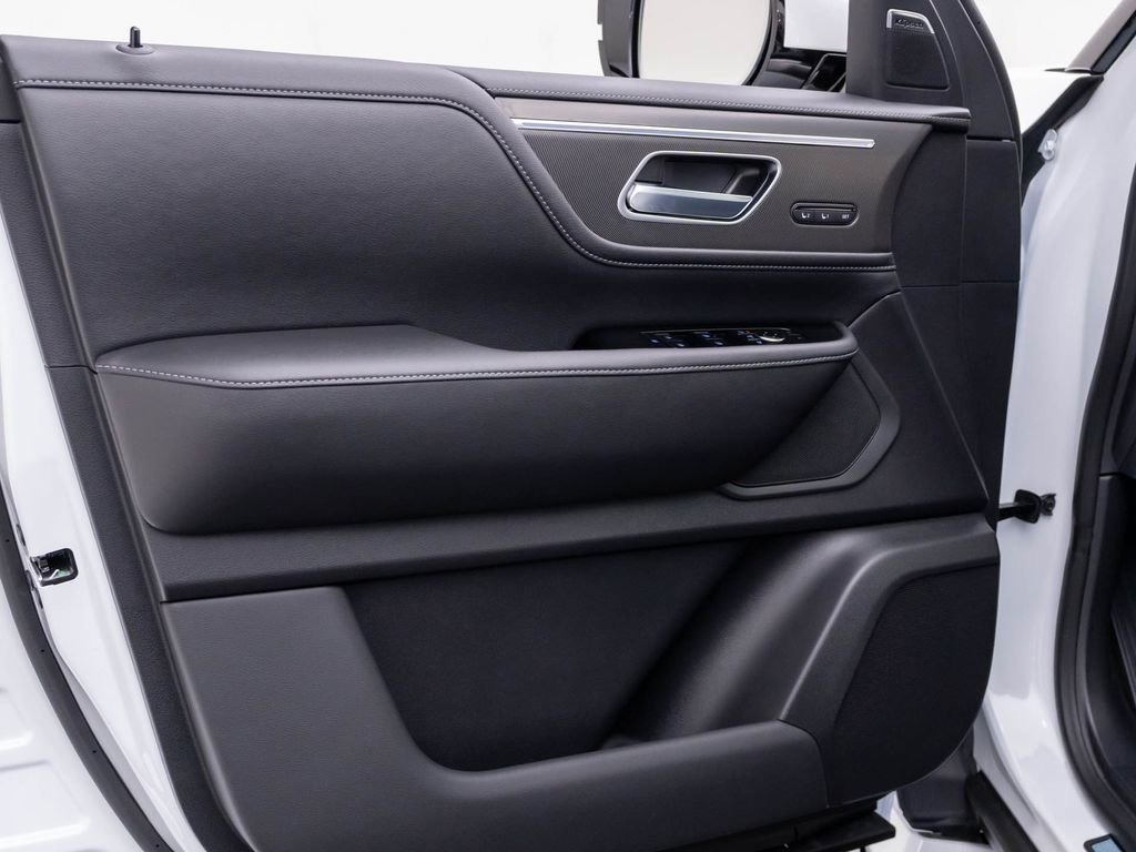 New 2026 INFINITI QX80 Pure w/ Cargo Package AWD/4WD image 12