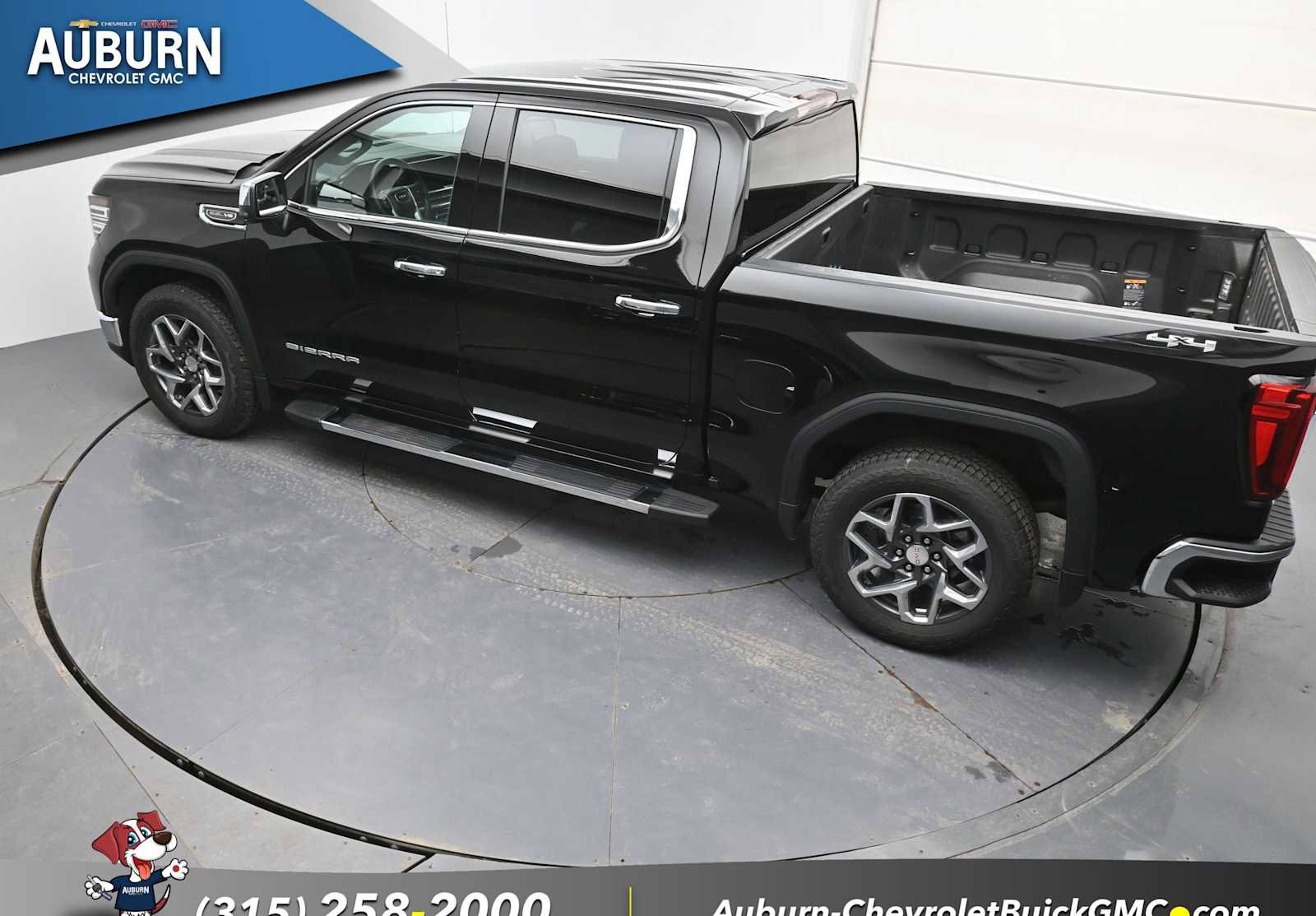 Used 2024 GMC Sierra 1500 SLT image 27