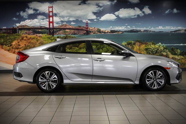 Used 2018 Honda Civic EX-T image 5