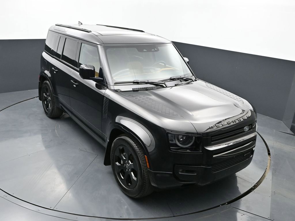 Used 2023 Land Rover Defender 110 X-Dynamic SE AWD/4WD image 1