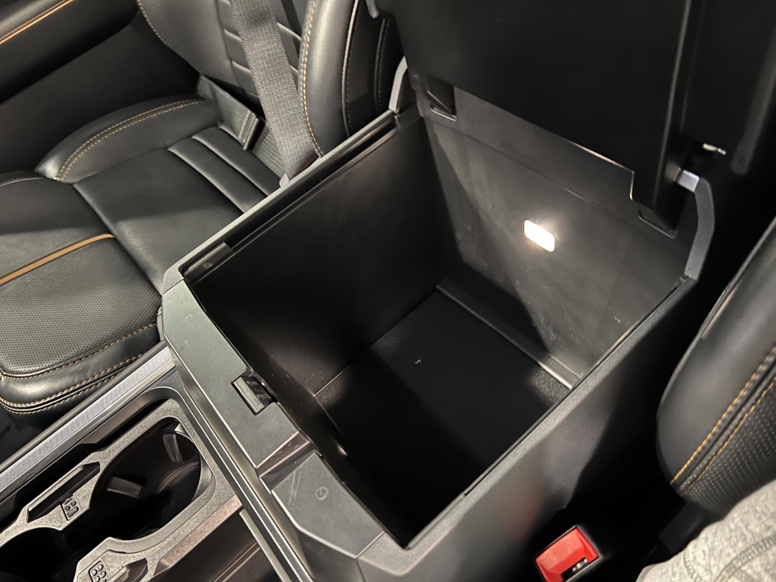 Used 2024 Ford F250 Platinum image 22