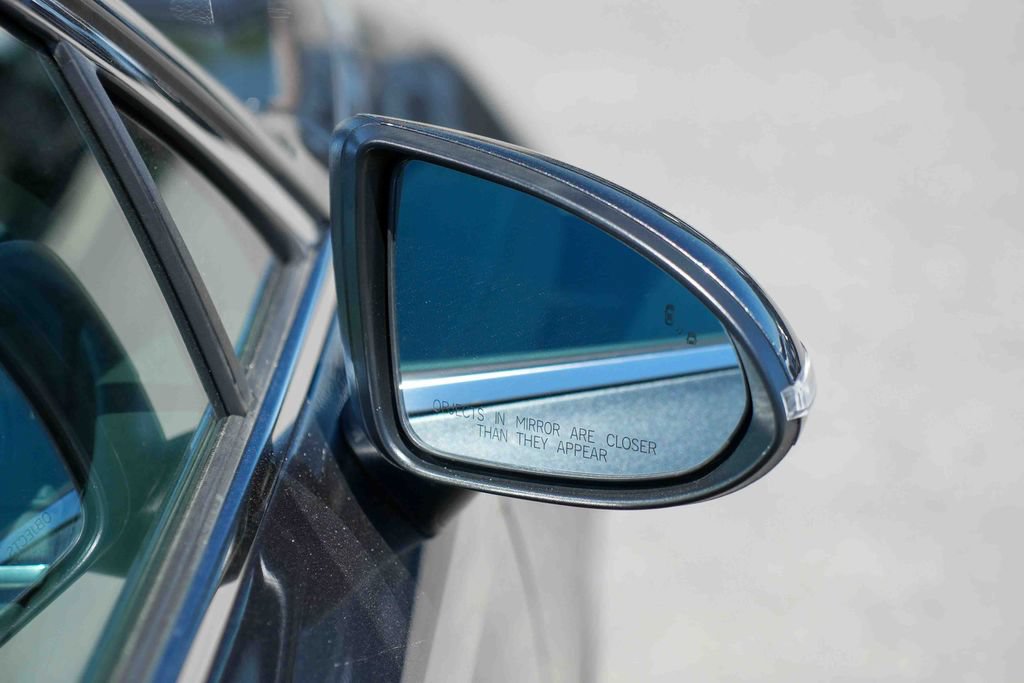 Used 2023 Hyundai Sonata Blue FWD image 12