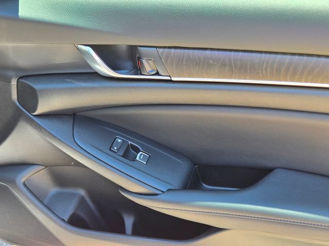Certified 2022 Honda Accord Touring image 22