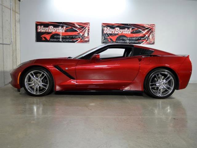 Used 2015 Chevrolet Corvette Stingray Coupe w/ 2LT Preferred Equipment Group image 24