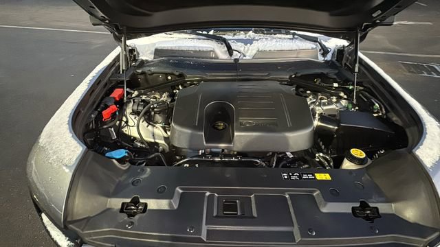 Used 2022 Land Rover Defender 110 X-Dynamic SE image 35