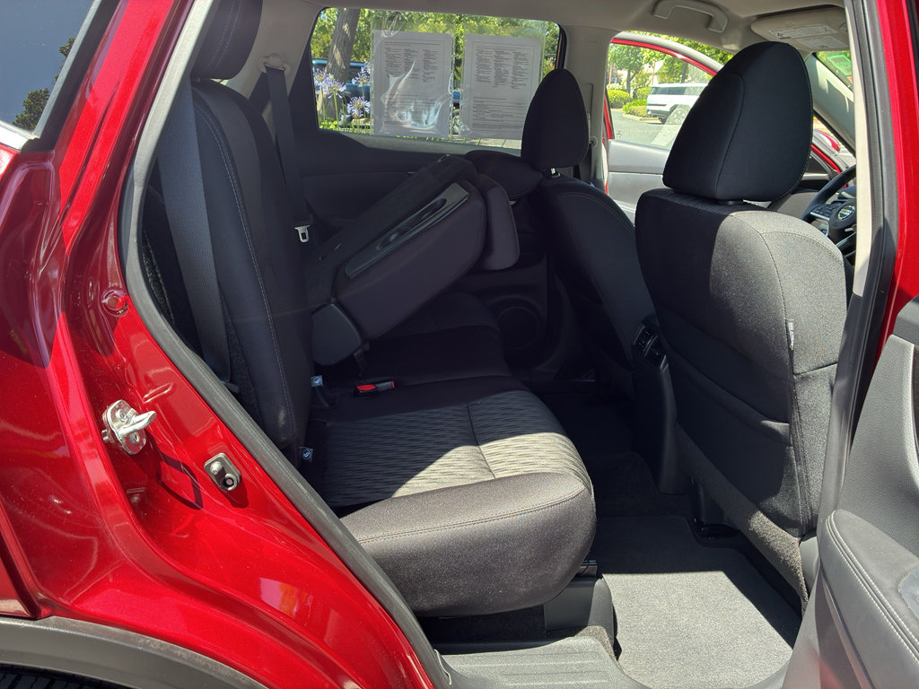 Used 2019 Nissan Rogue SV w/ Premium Package FWD image 54