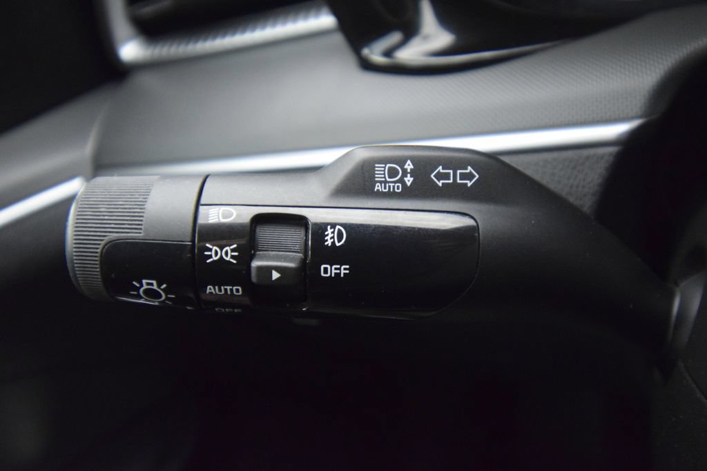 Used 2022 Kia K5 GT-Line FWD image 37