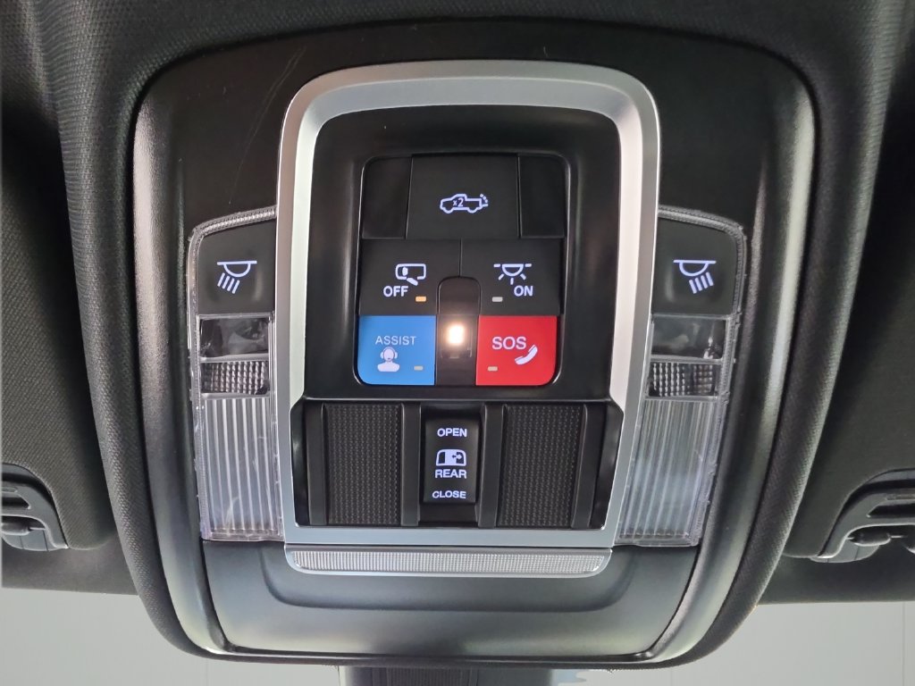 New 2027 RAM 1500 4x4 Crew Cab image 29