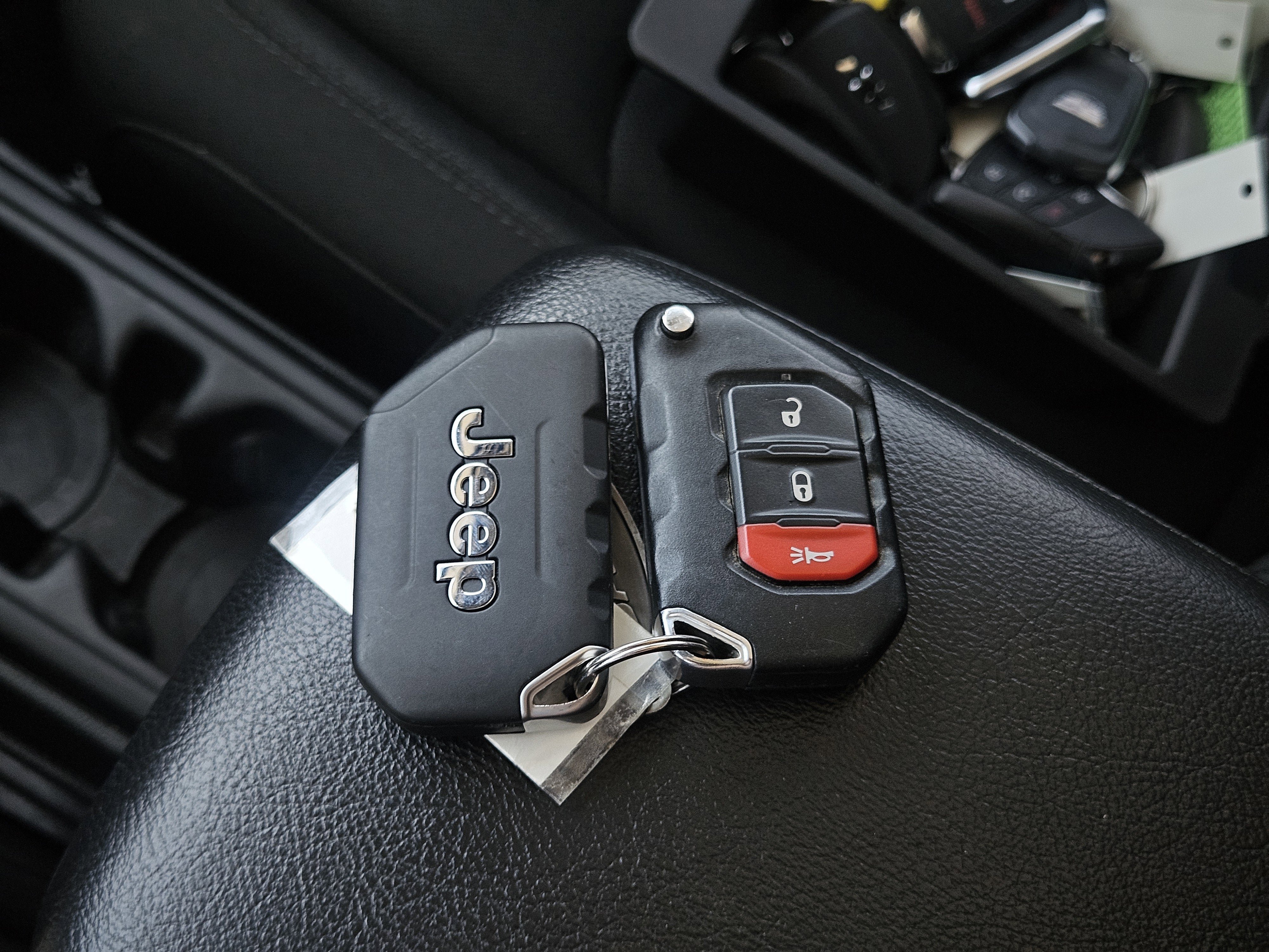 Used 2020 Jeep Wrangler Unlimited Sport S image 29