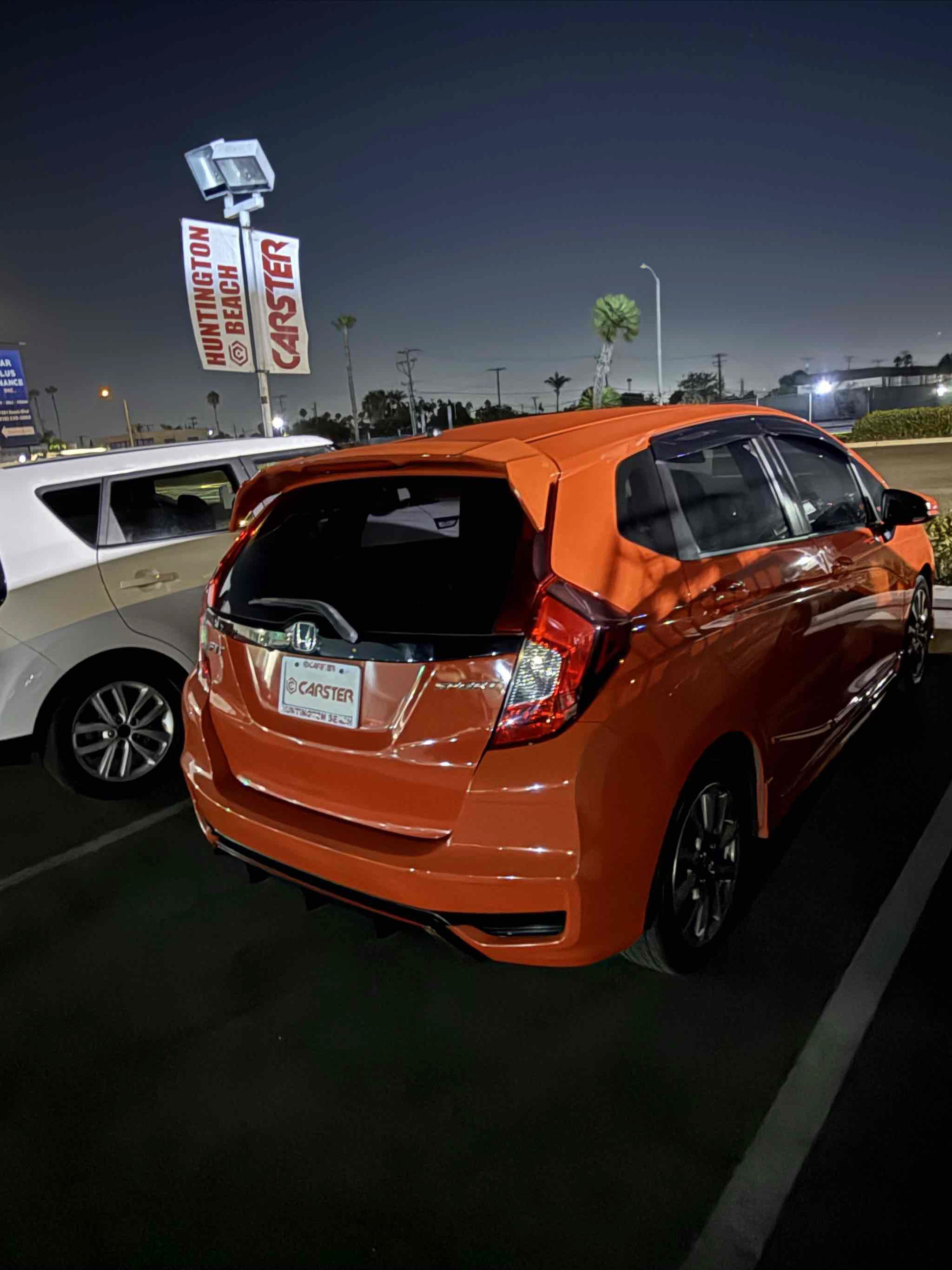 Used 2018 Honda Fit Sport image 2