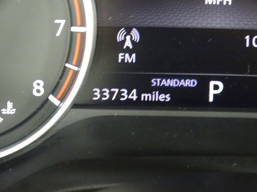 Used 2023 Nissan Rogue SV image 40