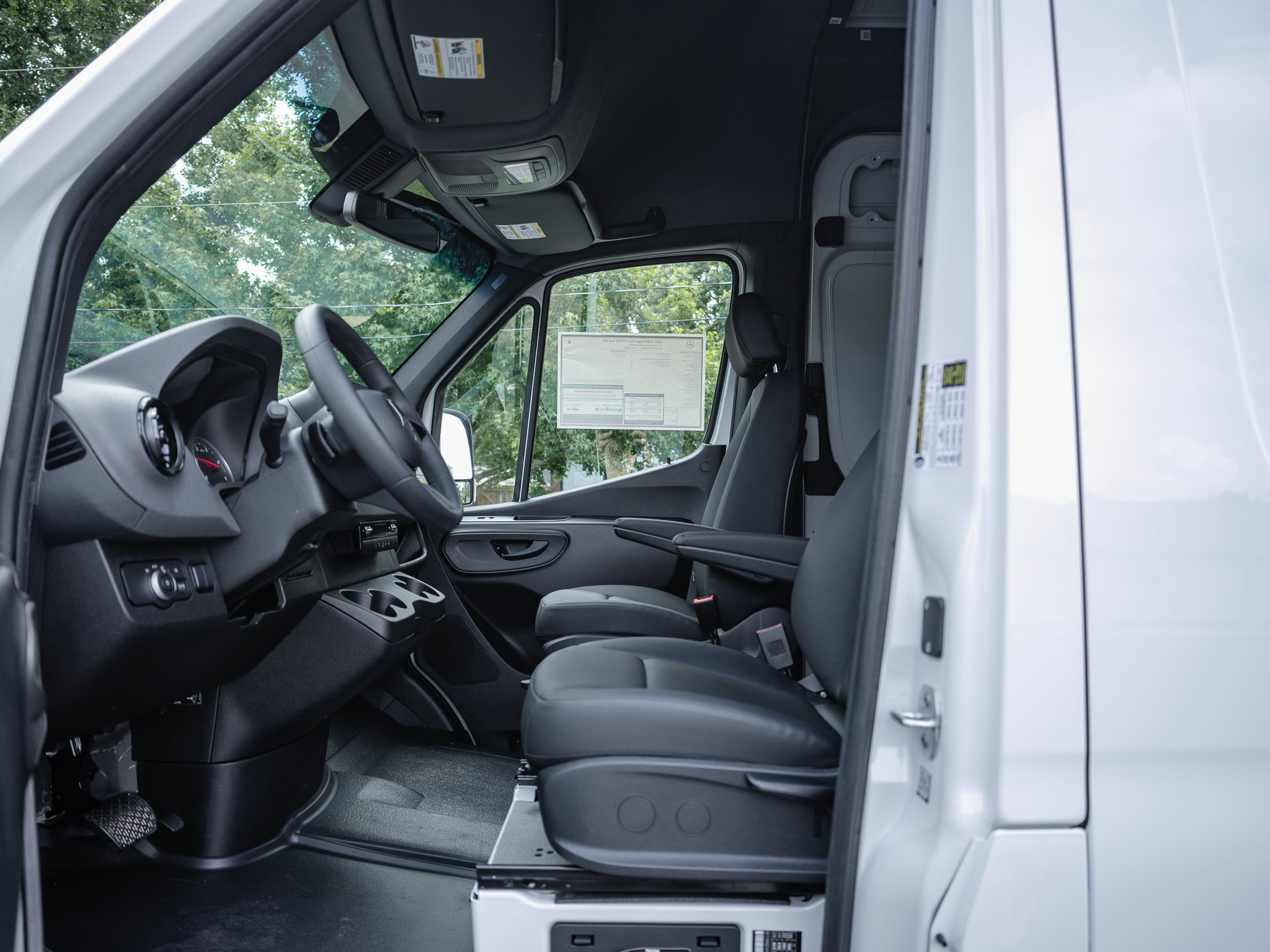 New 2026 Mercedes-Benz Sprinter 2500 image 18