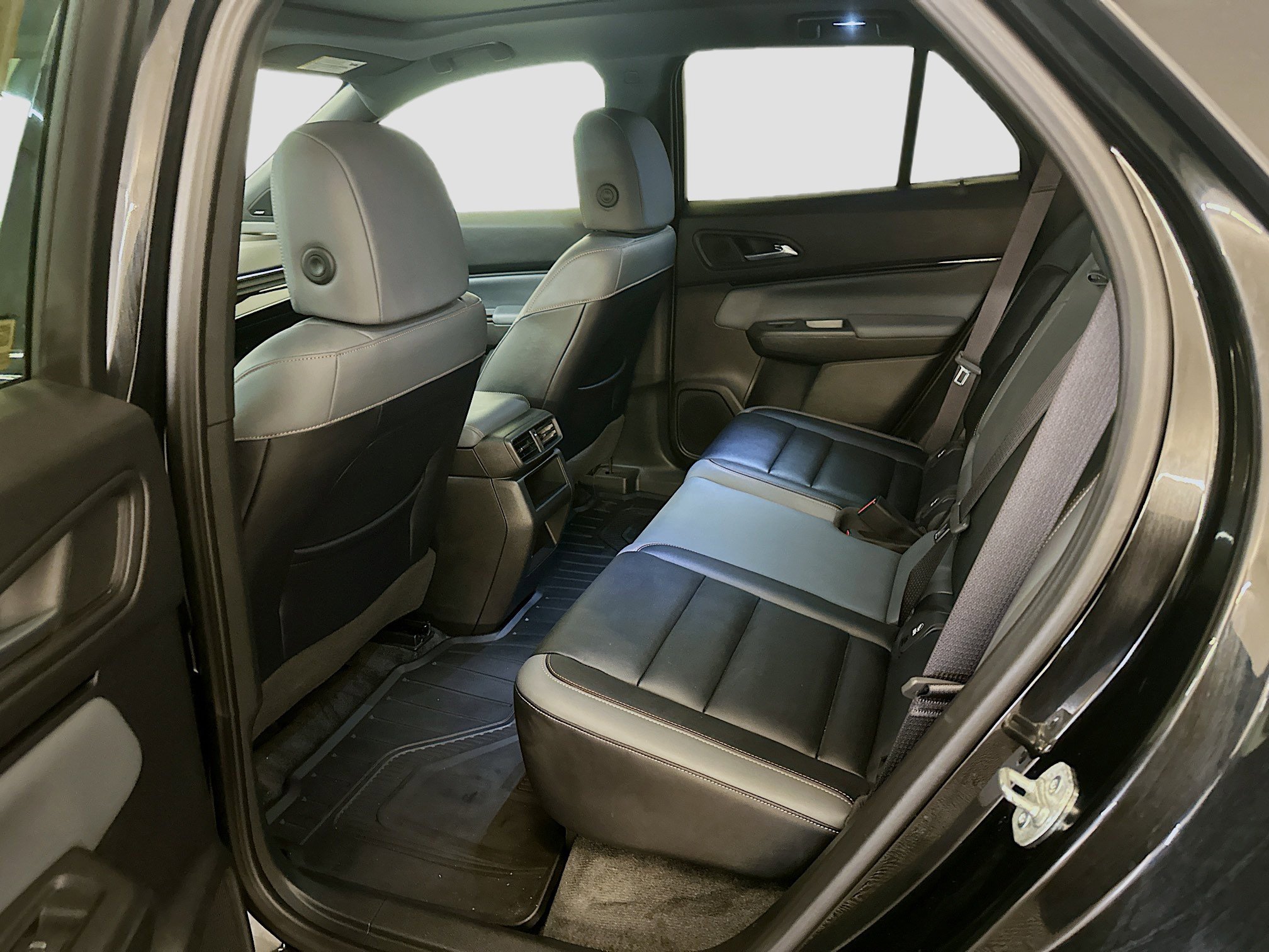 Used 2024 Honda Prologue Touring image 30