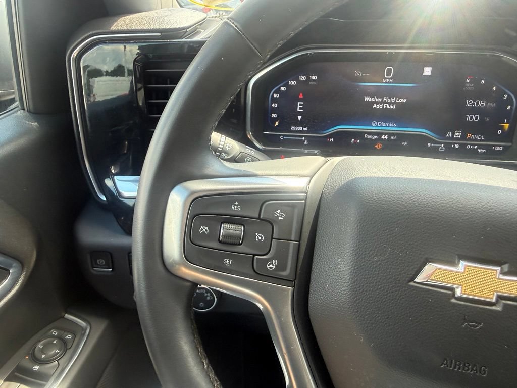 Used 2023 Chevrolet Silverado 1500 LT AWD/4WD image 21
