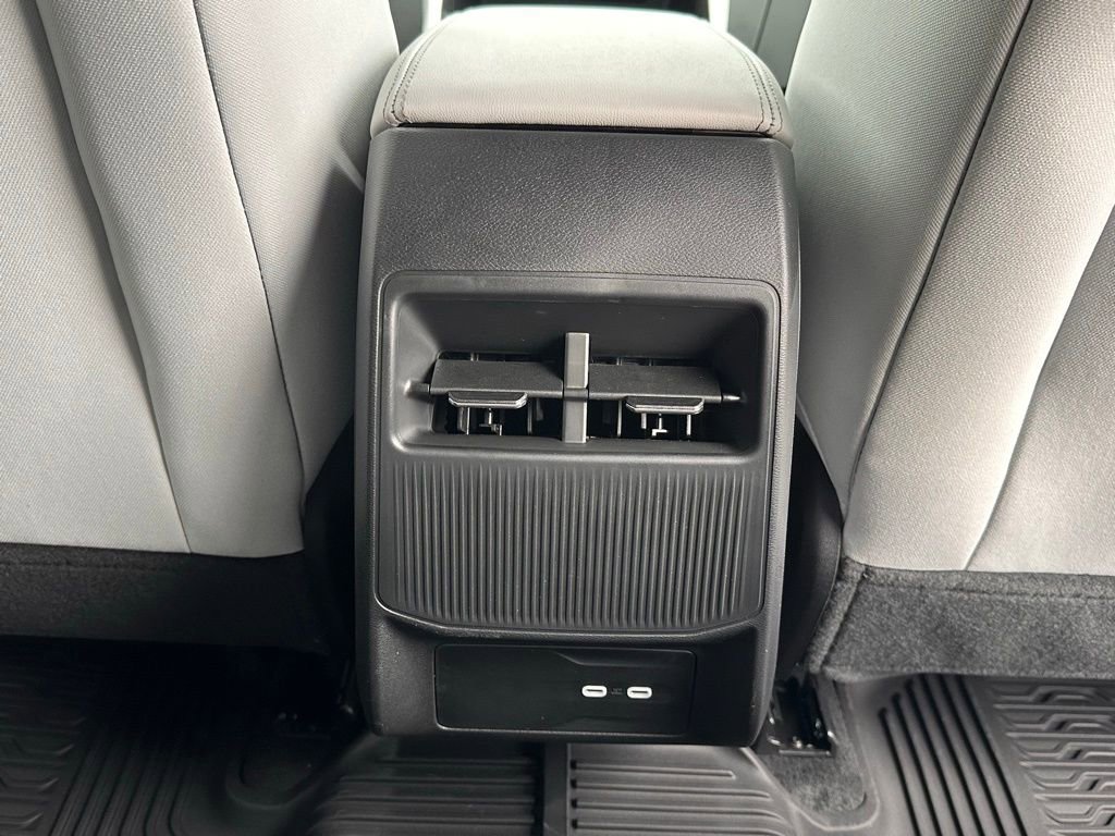 New 2026 Jeep Cherokee Laredo image 19