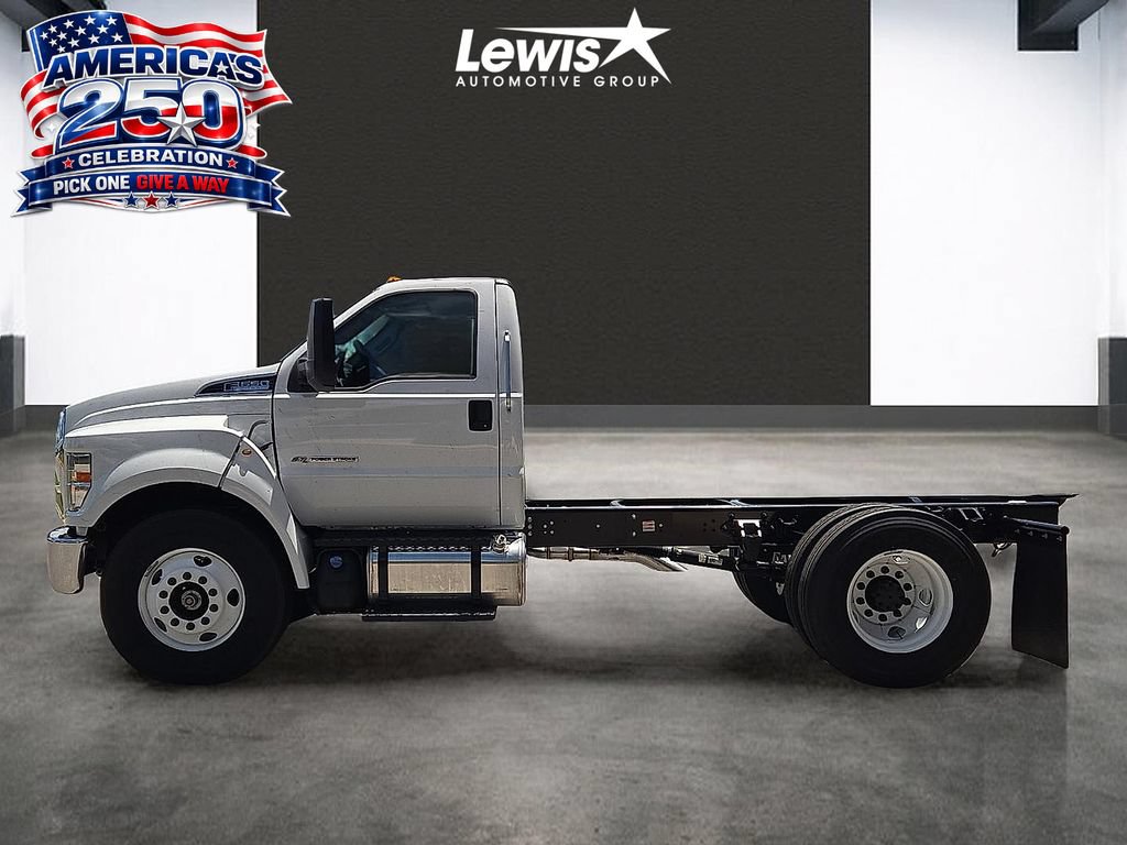 New 2027 Ford F650 2WD Regular Cab Super Duty image 2