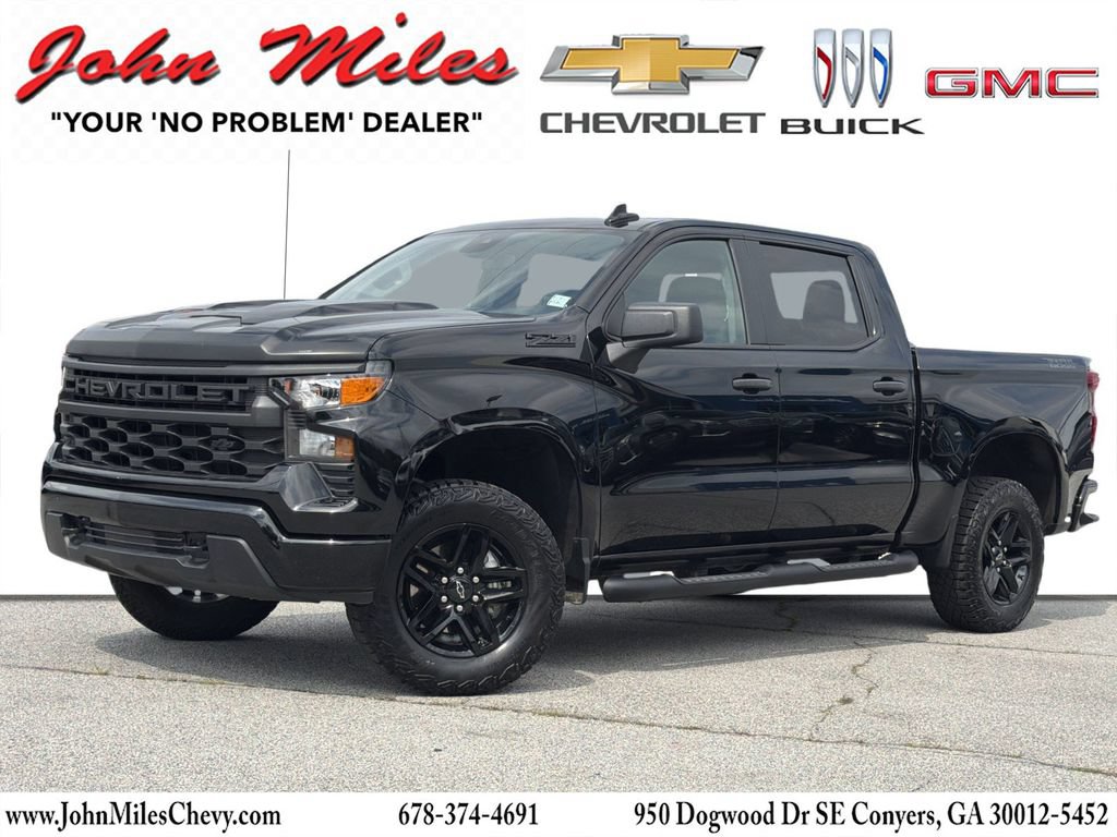 Used 2024 Chevrolet Silverado 1500 Custom Trail Boss w/ Midnight Edition AWD/4WD image 1