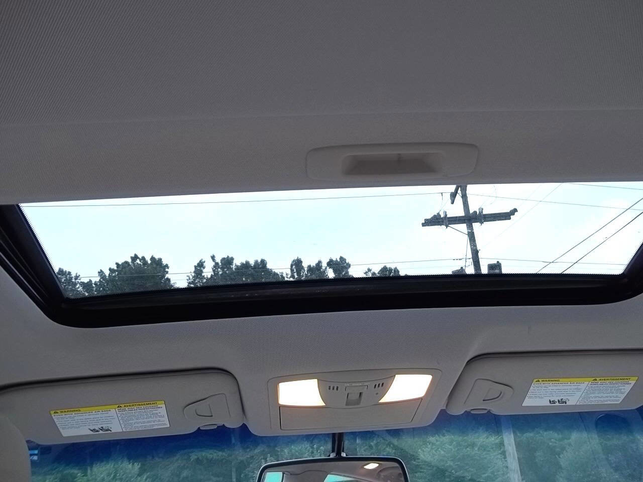 Used 2016 INFINITI QX50 AWD w/ Premium Plus Package image 17