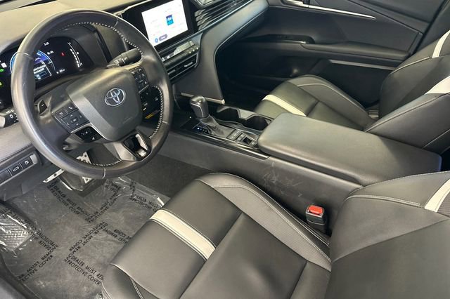 Certified 2025 Toyota Camry SE FWD image 12