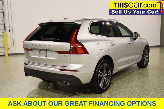 Used 2019 Volvo XC60 T5 Momentum w/ Premium Package FWD image 7