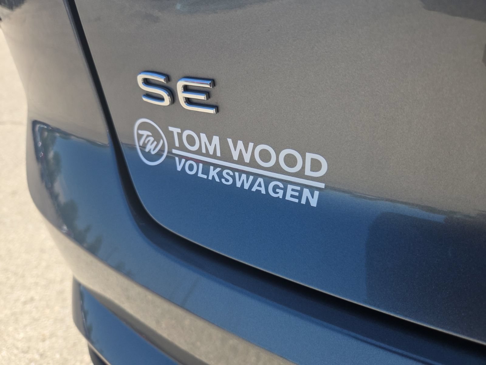 Certified 2023 Volkswagen Atlas Cross Sport SE AWD/4WD image 14