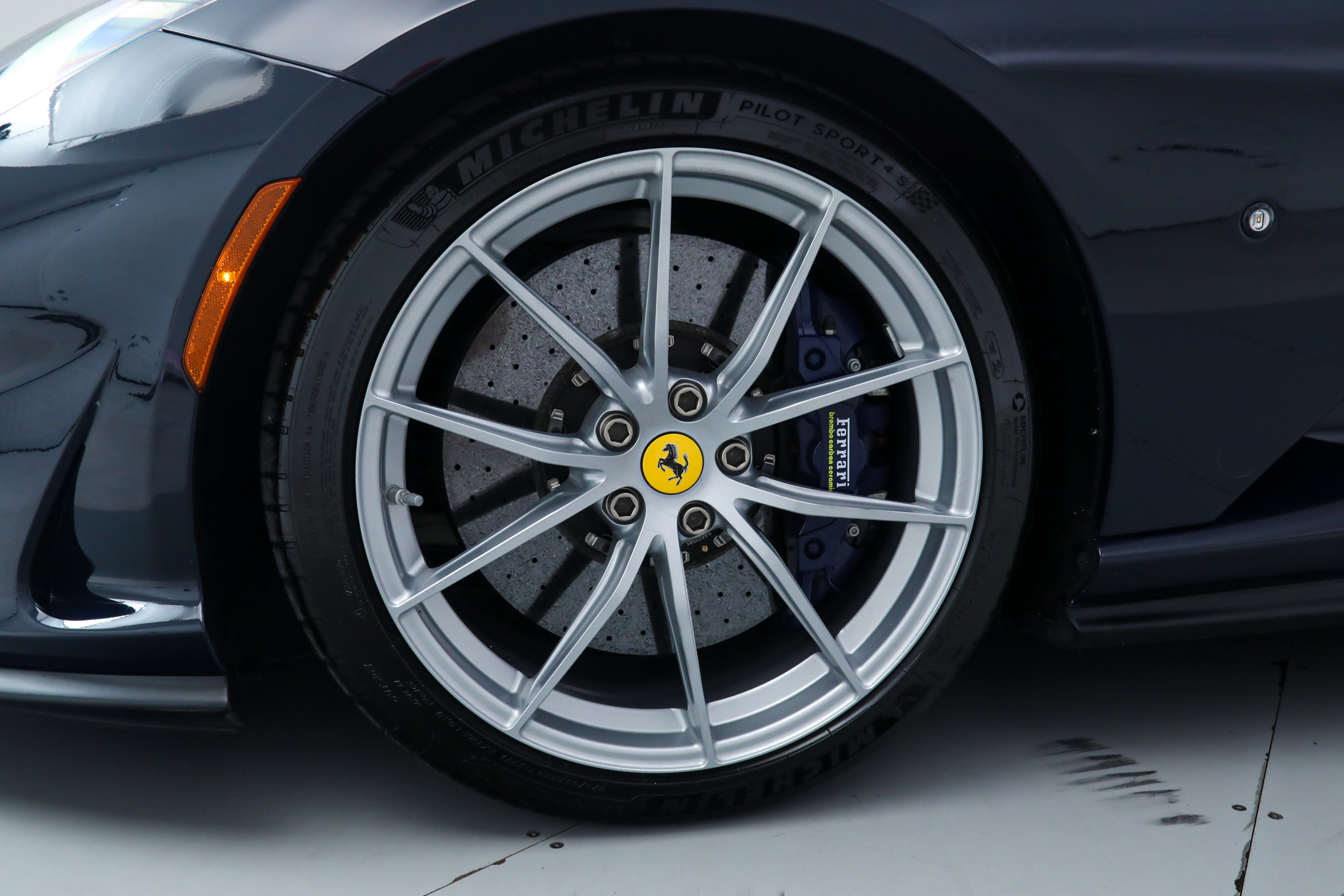 Certified 2022 Ferrari 812 GTS RWD image 16