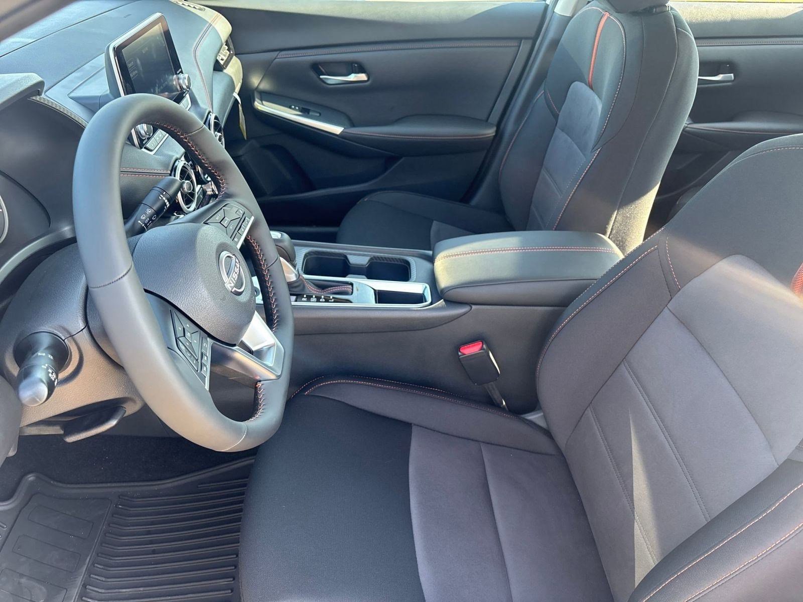New 2025 Nissan Sentra SR FWD image 5