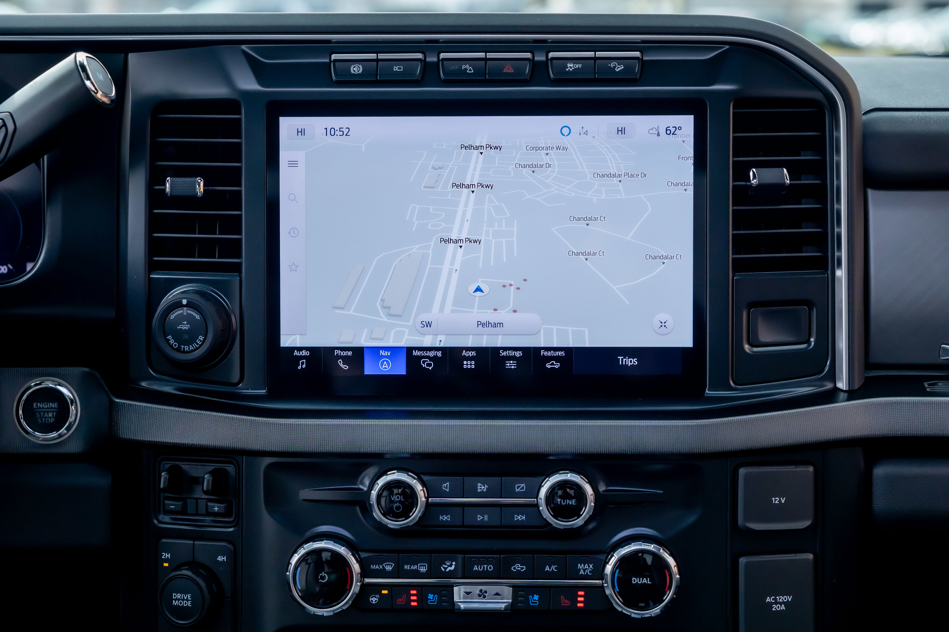 Used 2024 Ford F450 Platinum w/ FX4 Off-Road Package image 23