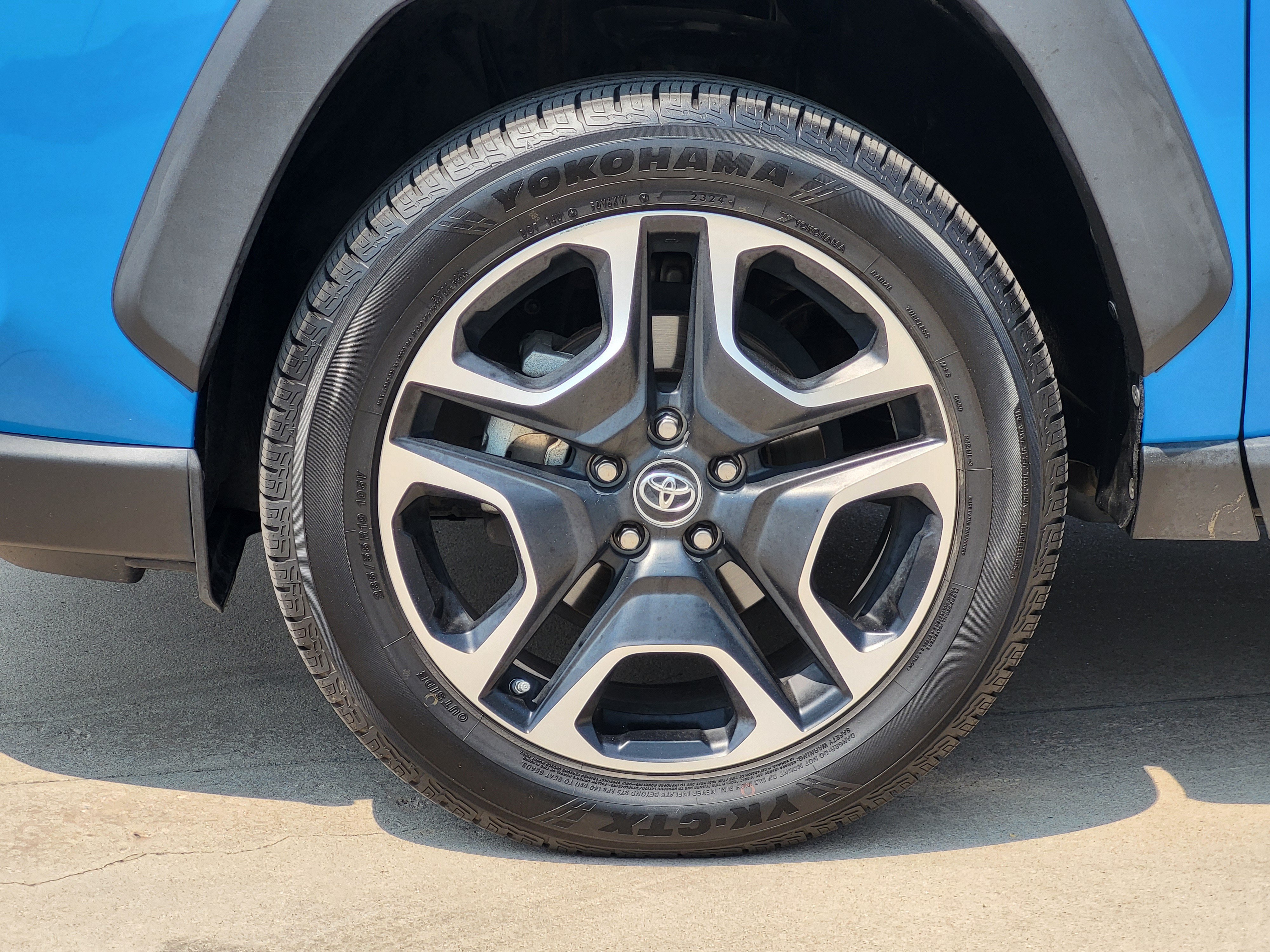 Used 2019 Toyota RAV4 Adventure w/ Cold Weather Package AWD/4WD image 8