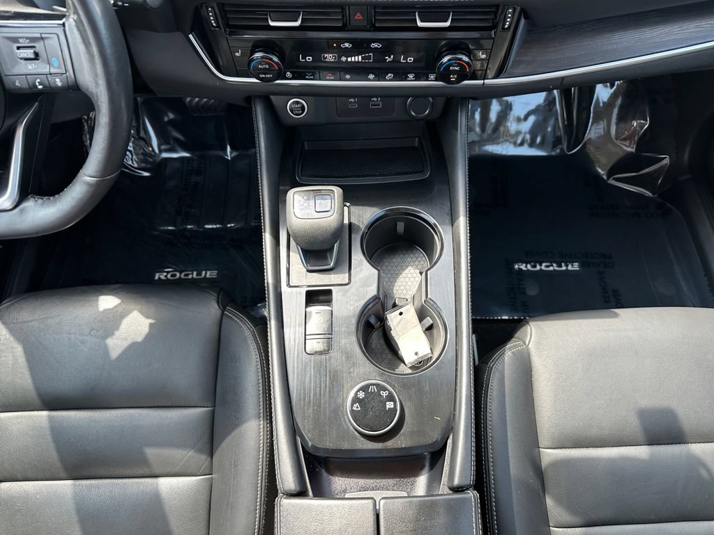 Used 2021 Nissan Rogue SL AWD/4WD image 11