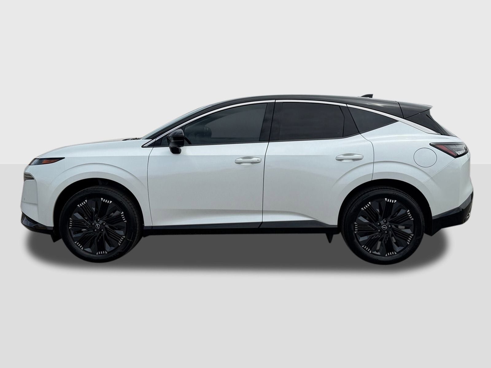 New 2026 Nissan Murano Platinum w/ Cargo Package AWD/4WD image 2