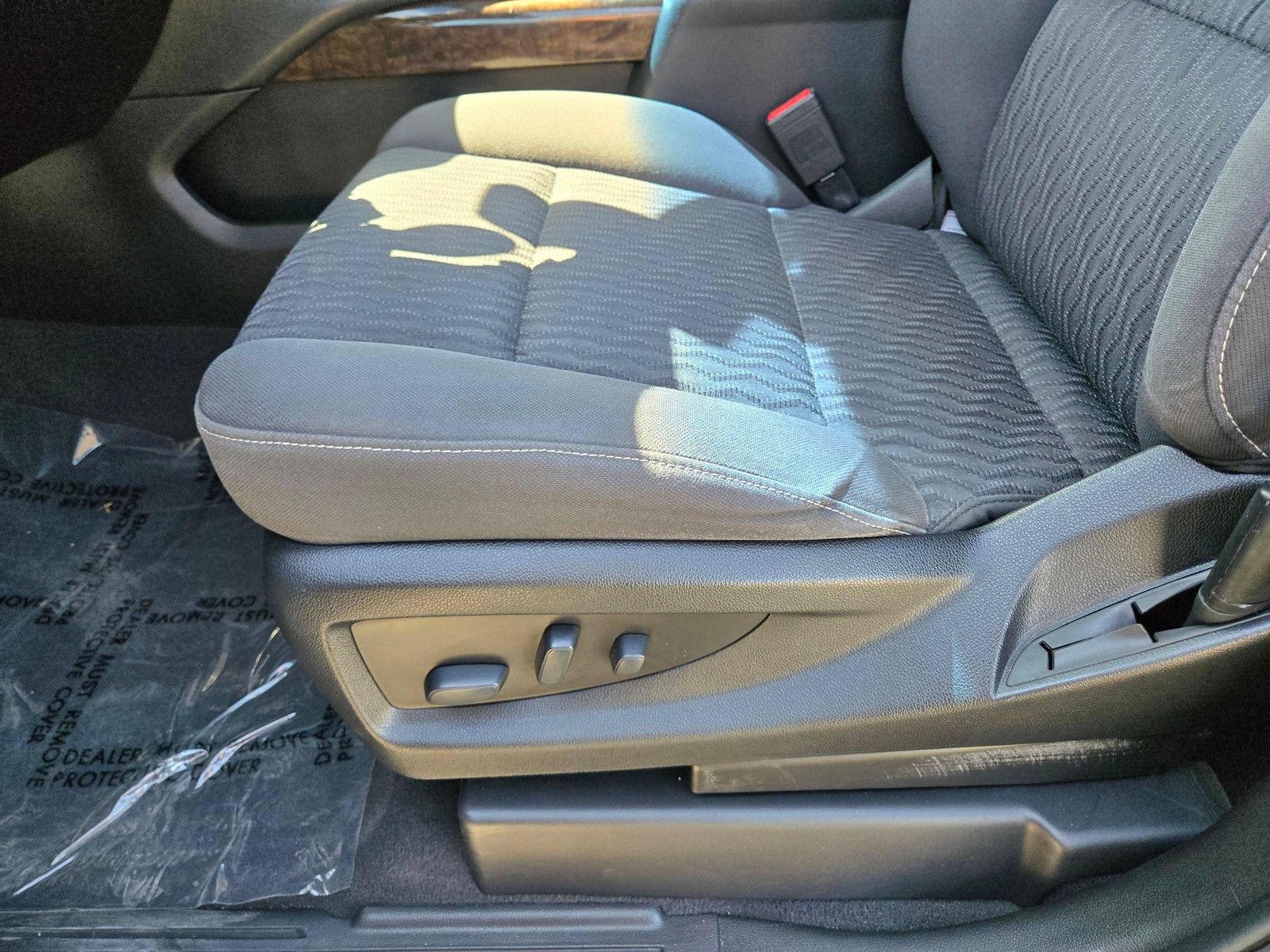 Used 2020 Chevrolet Tahoe LS RWD image 11