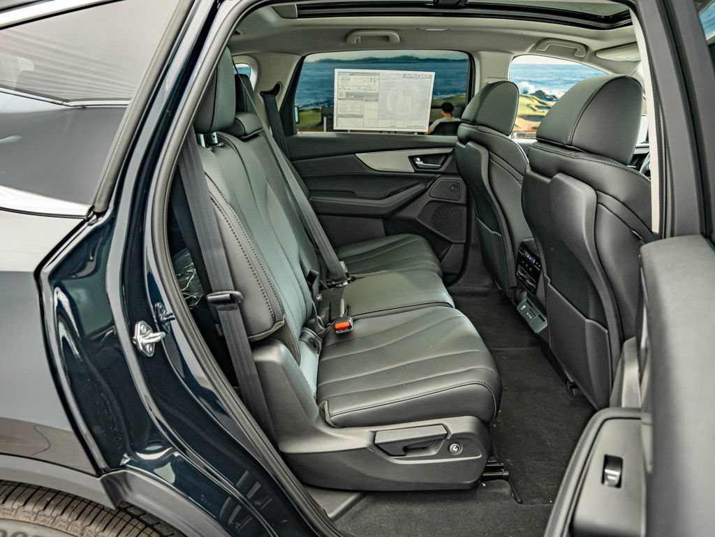 New 2026 Acura MDX SH-AWD image 36