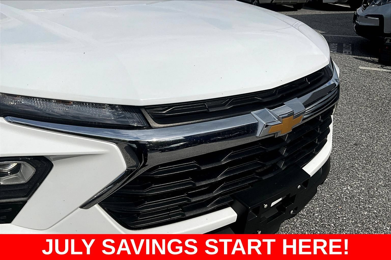 Used 2024 Chevrolet TrailBlazer LS FWD image 42